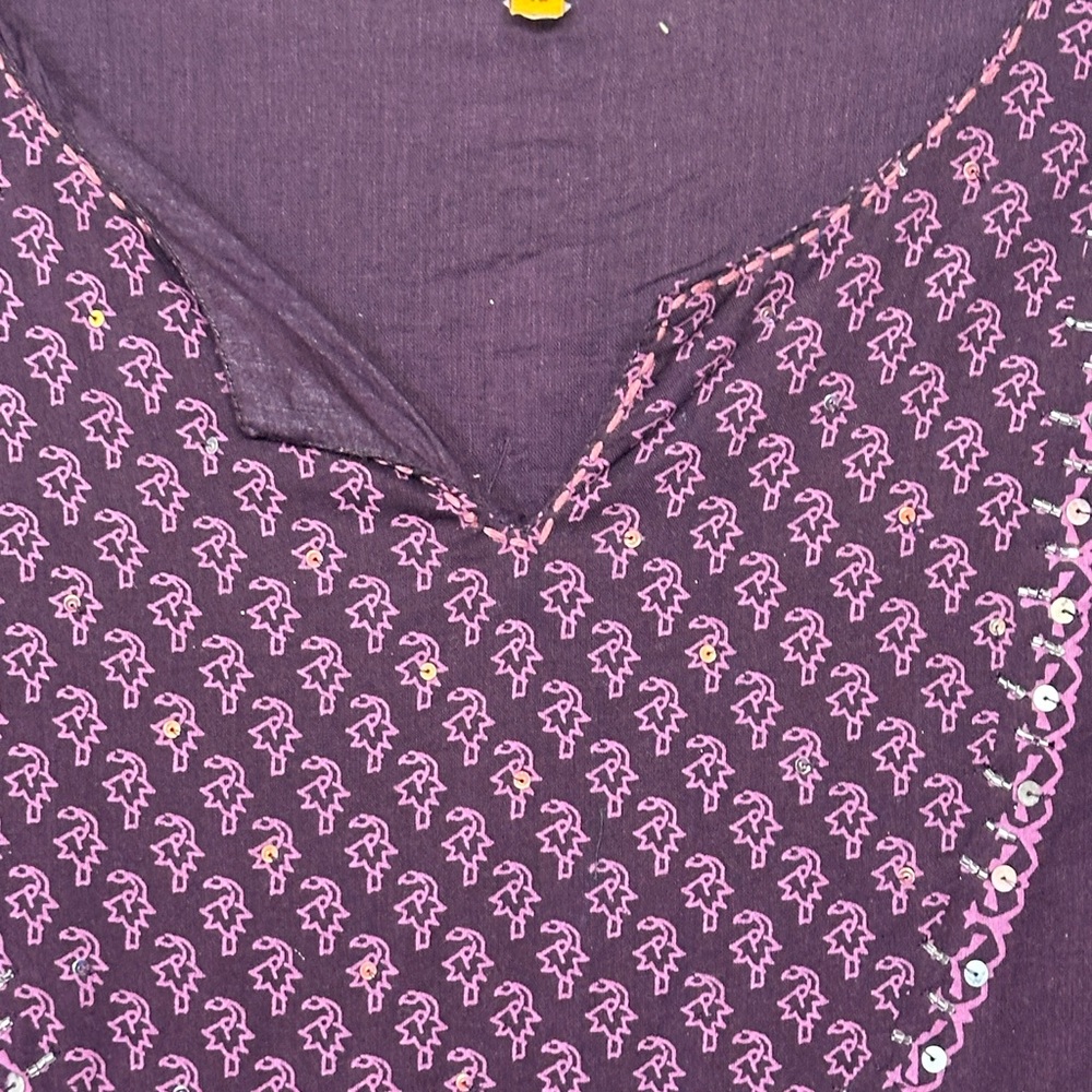 Sale ‼️Purple and Pink Women's Dress in size 23” 100% cotton and lined. - Picture 4 of 9